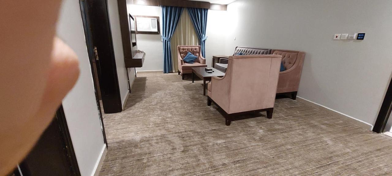 همم للوحدات السكنية - الرحيلي Jeddah Al Kura Exterior foto